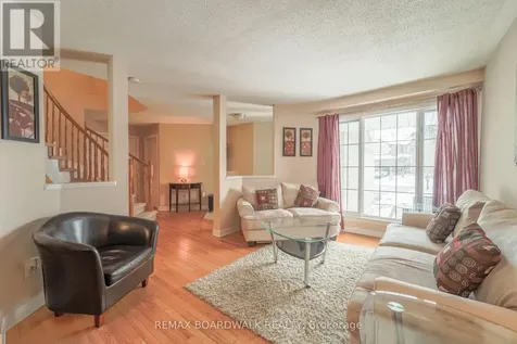 170 Bridlewood Drive Ottawa ON K2M 2M4