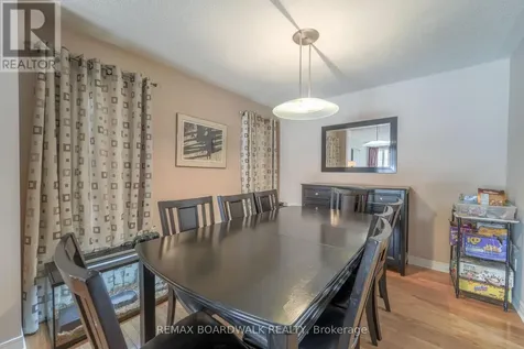 170 Bridlewood Drive Ottawa ON K2M 2M4