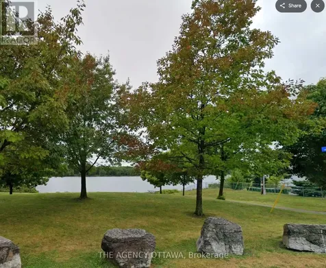 6351 St Louis Drive Ottawa ON K1C 2X9