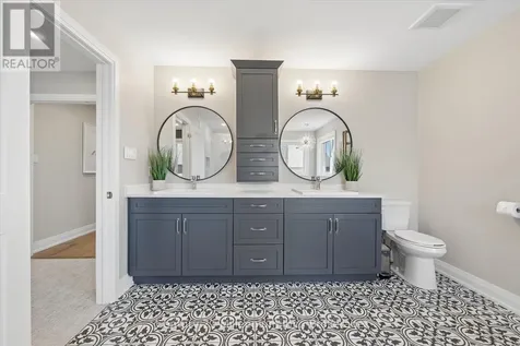 54 Maidens Crescent Collingwood ON L9Y 5M4