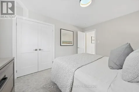 54 Maidens Crescent Collingwood ON L9Y 5M4
