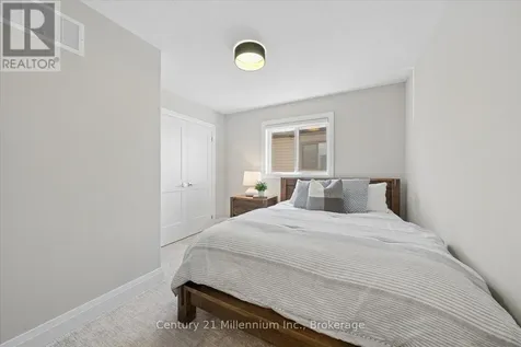 54 Maidens Crescent Collingwood ON L9Y 5M4