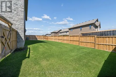54 Maidens Crescent Collingwood ON L9Y 5M4