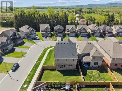 54 Maidens Crescent Collingwood ON L9Y 5M4