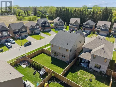 54 Maidens Crescent Collingwood ON L9Y 5M4