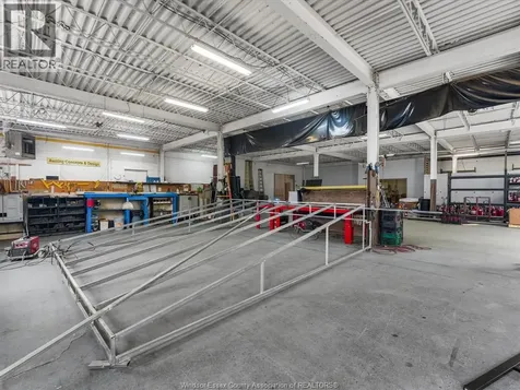 1801 South Cameron Boulevard Windsor ON N9B 3P6
