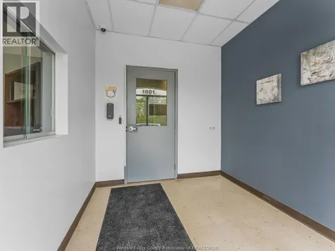 1801 South Cameron Boulevard Windsor ON N9B 3P6