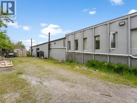 1801 South Cameron Boulevard Windsor ON N9B 3P6