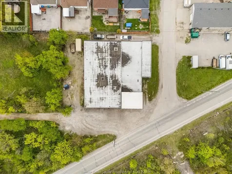 1801 South Cameron Boulevard Windsor ON N9B 3P6