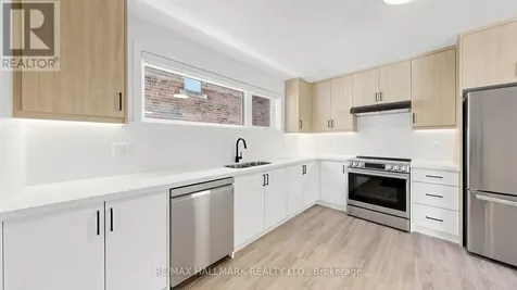 655 O'connor Drive Toronto (east York) ON M4C 3A8