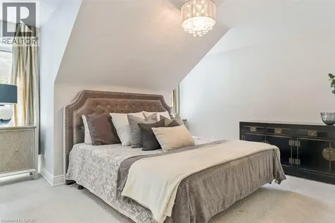 1531 Green Glade Mississauga ON L6J 1B6
