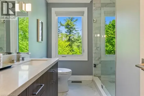 1531 Green Glade Mississauga ON L6J 1B6
