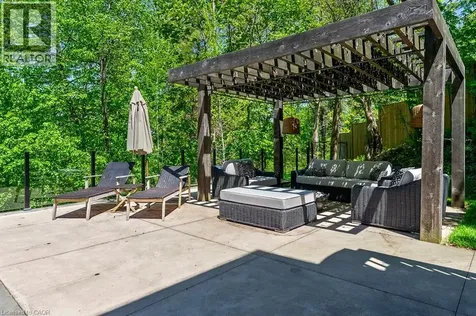 1531 Green Glade Mississauga ON L6J 1B6