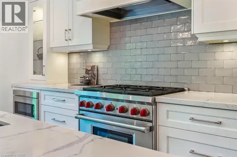 1531 Green Glade Mississauga ON L6J 1B6