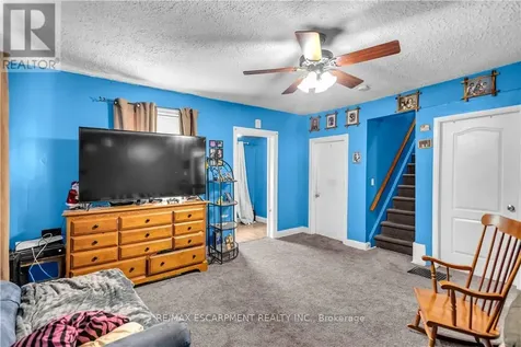 35 James Avenue Brantford ON N3S 6Y2