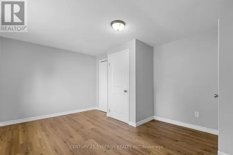 1472 Heatherington Road Ottawa ON K1V 6S1