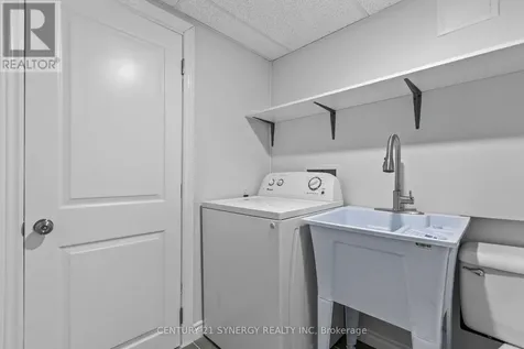 1472 Heatherington Road Ottawa ON K1V 6S1