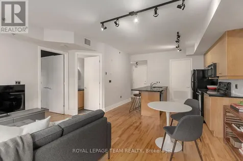 457 Mcleod Street Ottawa ON K1R 5P5
