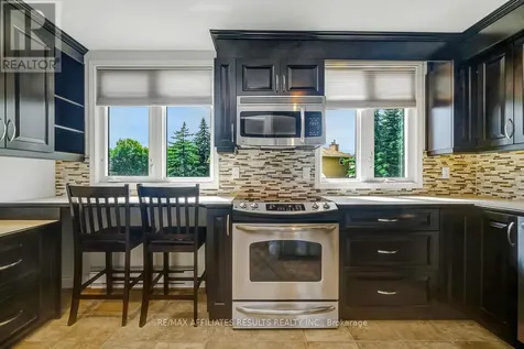 6549 Bilberry Drive Ottawa ON K1C 4N4