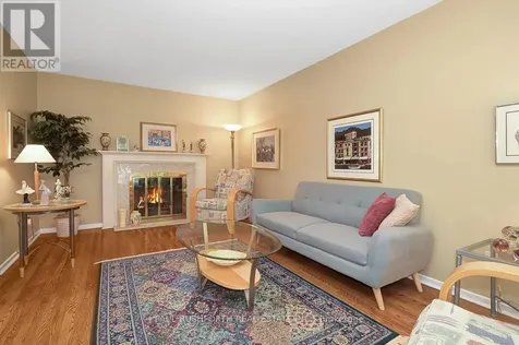 10 Cosburn Avenue Ottawa ON K2H 8A1