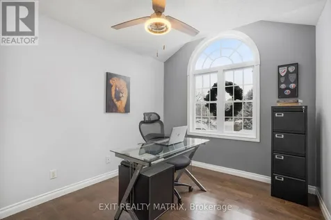 1322 Du Gouverneur Drive Ottawa ON K4C 1E2