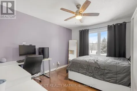 1322 Du Gouverneur Drive Ottawa ON K4C 1E2