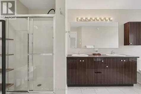 220 Pembina Private Ottawa ON K4M 0G7
