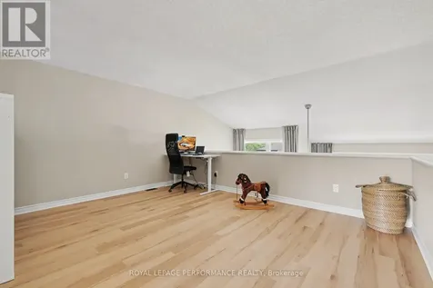 220 Pembina Private Ottawa ON K4M 0G7