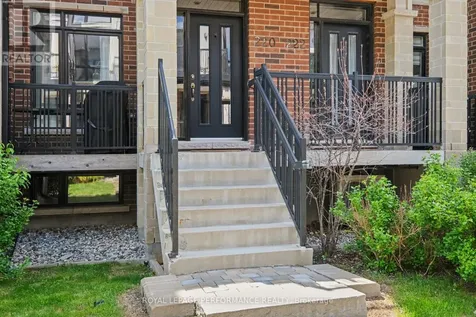 220 Pembina Private Ottawa ON K4M 0G7