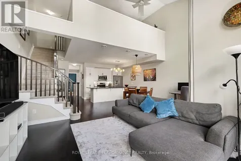 220 Pembina Private Ottawa ON K4M 0G7