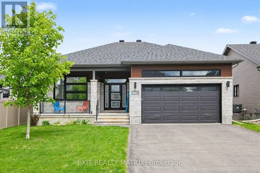 128 Lyon Street Russell ON K0A 1W0