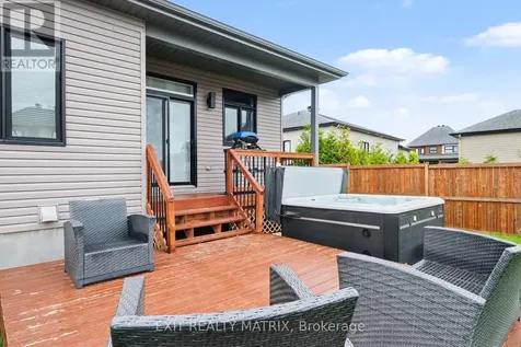 128 Lyon Street Russell ON K0A 1W0
