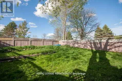 183 Mcelroy Drive Ottawa ON K2L 1X7