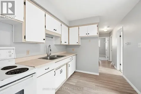 195B Cedarvale Crescent Waterloo ON N2L 4T3
