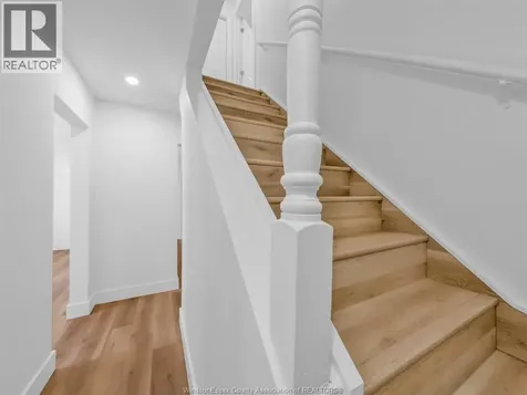 1532 Tourangeau Road Windsor ON N8Y 4J4