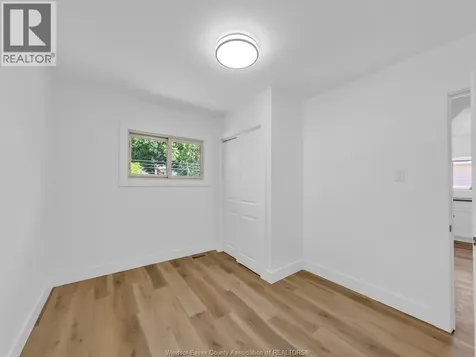 1532 Tourangeau Road Windsor ON N8Y 4J4