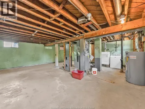 1532 Tourangeau Road Windsor ON N8Y 4J4