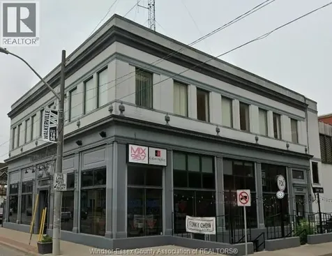 2090 Wyandotte Street East Windsor ON N8Y 5B2