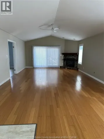 51 Santos Drive Kingsville ON N9Y 3Z5