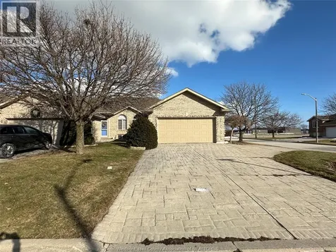 51 Santos Drive Kingsville ON N9Y 3Z5