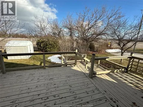 51 Santos Drive Kingsville ON N9Y 3Z5