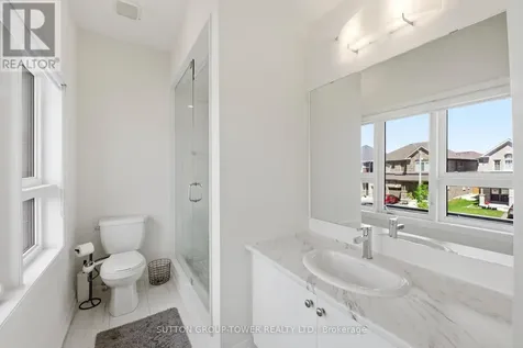 194 Ferragine Crescent Bradford West Gwillimbury (bradford) ON L3Z 4K1