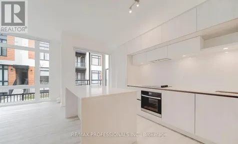 11 David Eyer Road Richmond Hill ON L4S 0N4