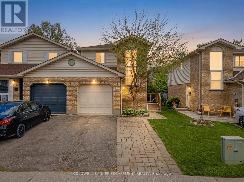 40 Danville Avenue Halton Hills (ac Acton) ON L7J 2W5