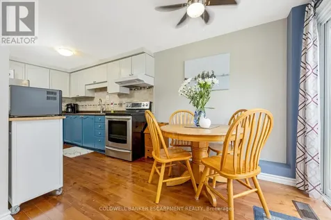 40 Danville Avenue Halton Hills (ac Acton) ON L7J 2W5