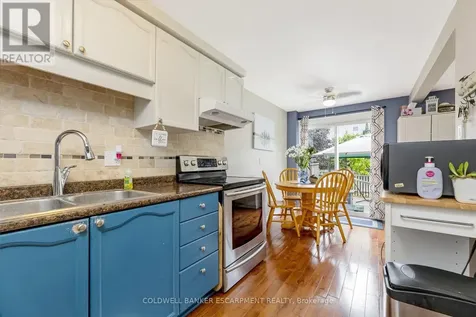 40 Danville Avenue Halton Hills (ac Acton) ON L7J 2W5