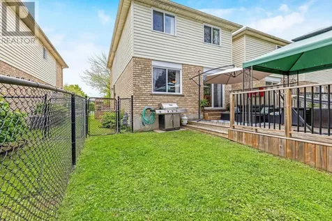 40 Danville Avenue Halton Hills (ac Acton) ON L7J 2W5