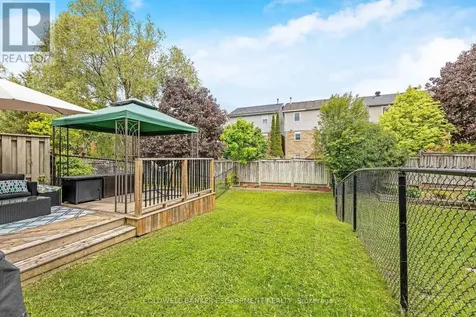 40 Danville Avenue Halton Hills (ac Acton) ON L7J 2W5