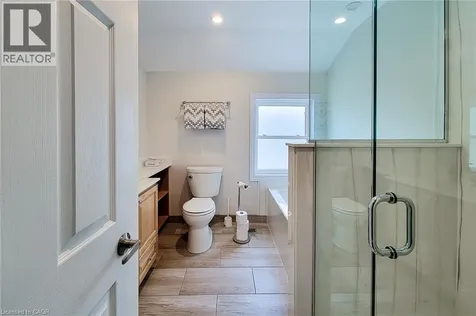 319 King Street West Dundas ON L9H 1W5