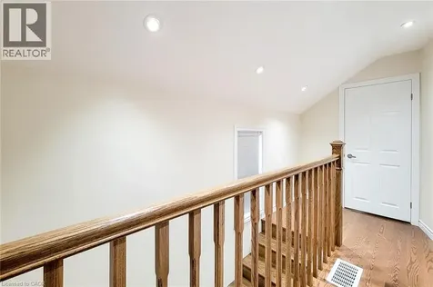 319 King Street West Dundas ON L9H 1W5